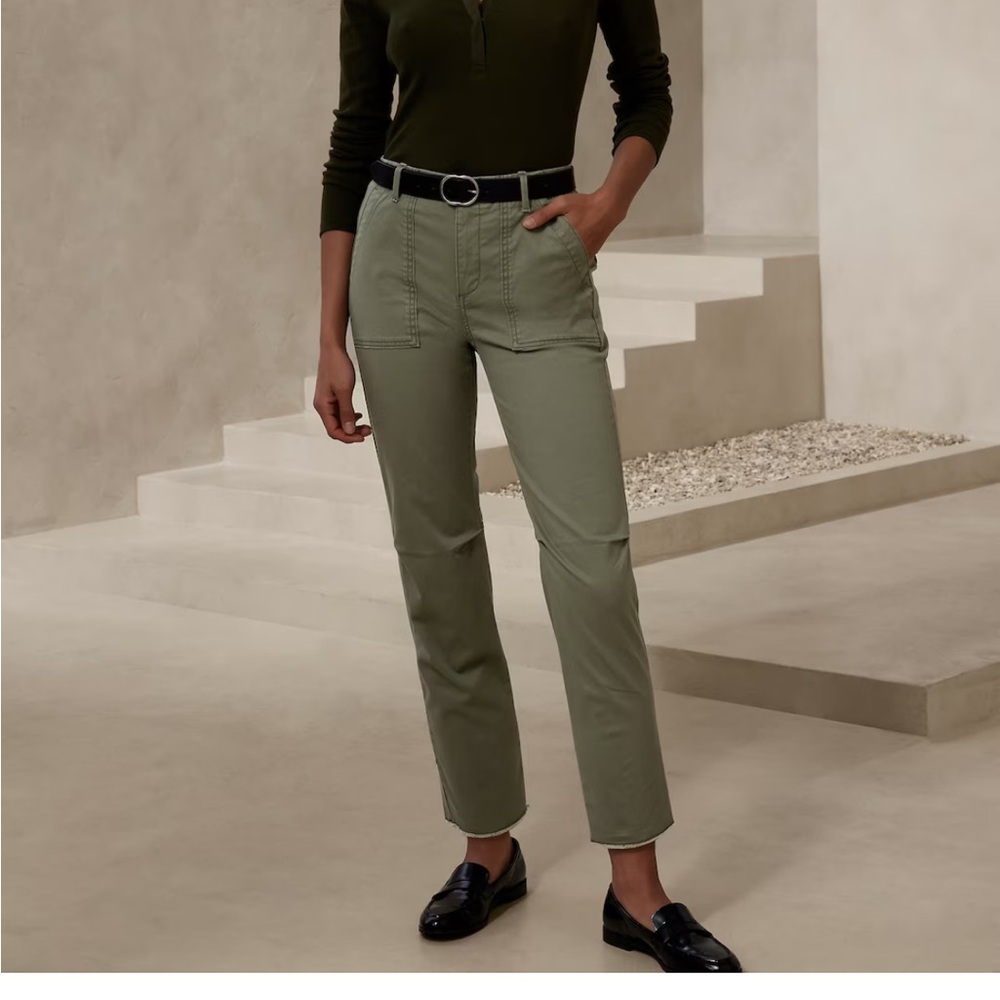 BANANA REPUBLIC AUTHENTIC GIRLFRIEND CHINO - Picture 7 of 8